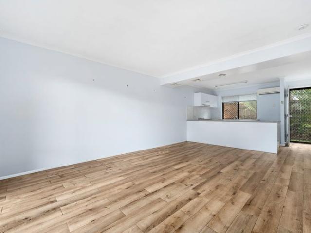 Townhouse for rent in Toombul, Queensland