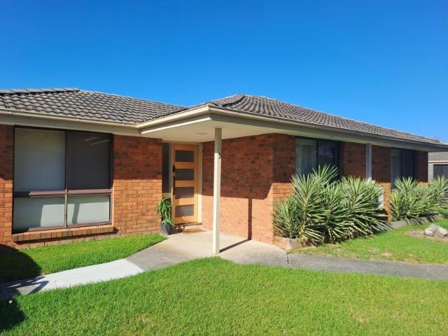 House for rent in Beaconsfield, Melbourne