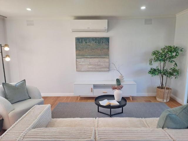 House for rent in Beaconsfield, Melbourne