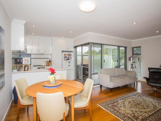 Apartment for rent in Mount Hawthorn, Western Australia