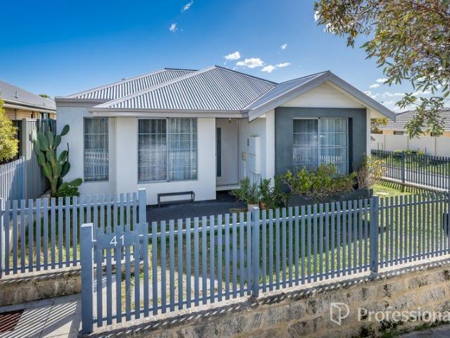 House for sale in Alkimos, Western Australia