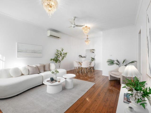 Villa for sale in Sydney, New South Wales