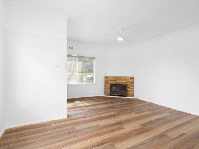 House for rent in Bradbury, Sydney