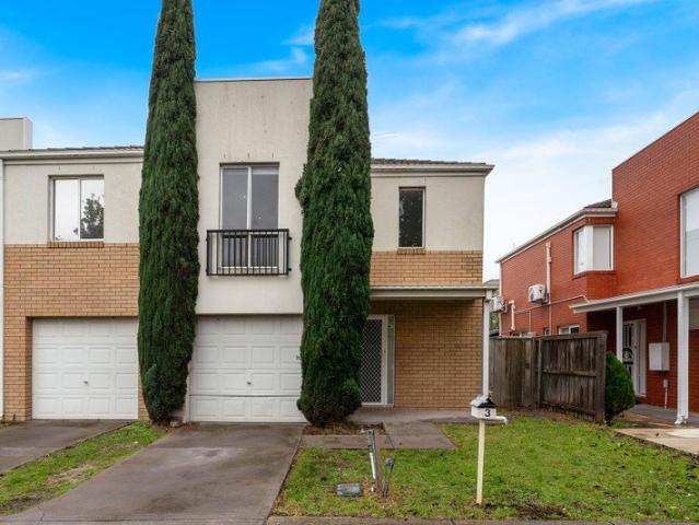 Townhouse for rent in Camerons Creek, Victoria