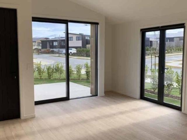 House for rent in Otakou