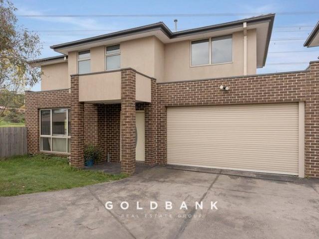 Townhouse for sale in Camerons Creek, Victoria