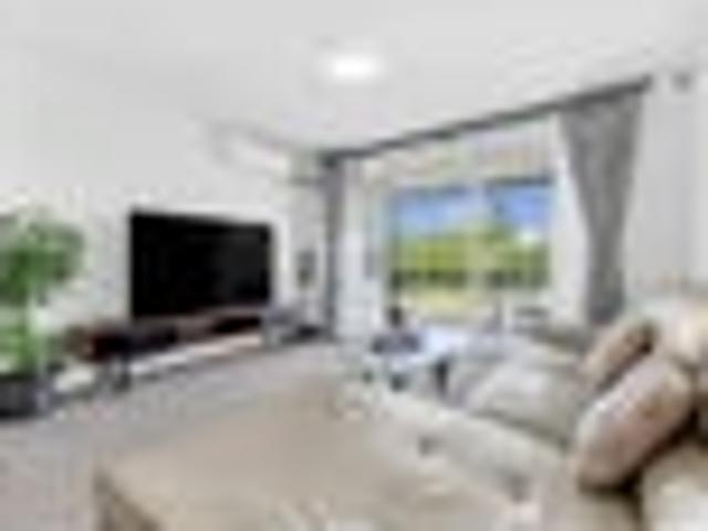 Apartment for sale in Howick, Oroua County