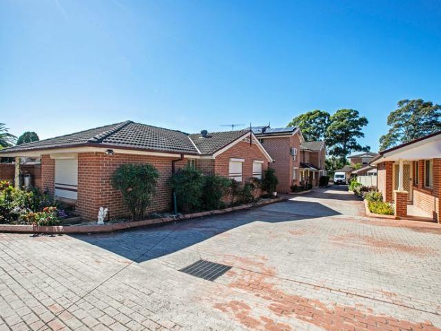 Townhouse for rent in Sydney, New South Wales