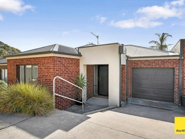 Townhouse for rent in Bendigo, Victoria