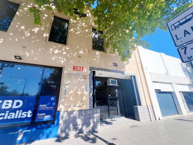 Retail for rent in Adelaide