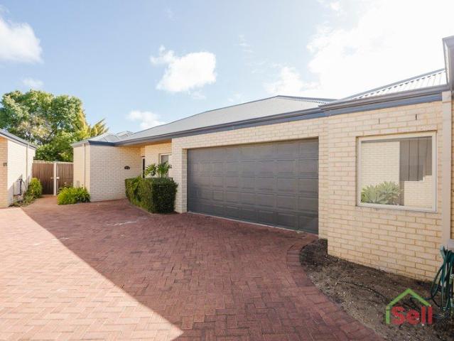 Villa for sale in Kinross, Western Australia