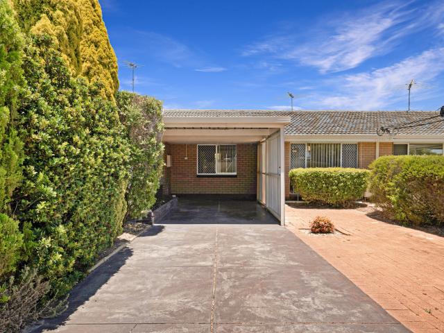 Apartment for sale in Safety Bay, Western Australia