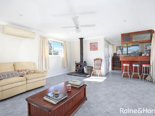 House for rent in Hill Top, New South Wales