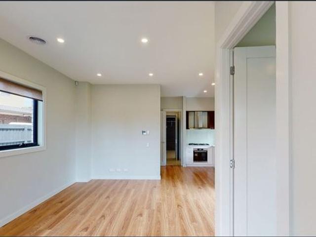 Townhouse for rent in Camerons Creek, Victoria