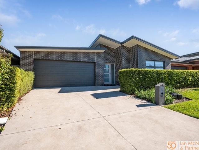House for rent in Googong, New South Wales