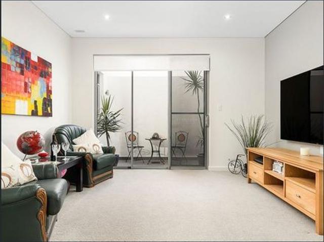 Townhouse for rent in Sydney, New South Wales