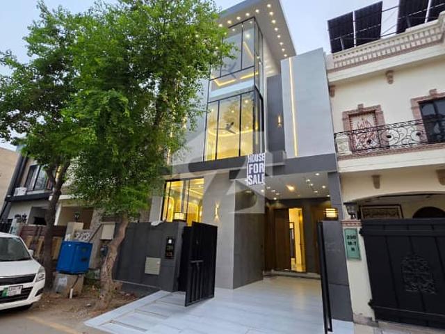 House for sale in لاہور, لاہور ڈویژن