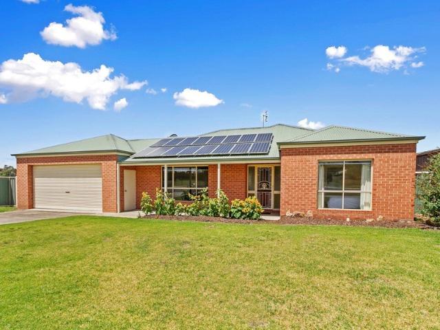 House for sale in Maffra, Victoria