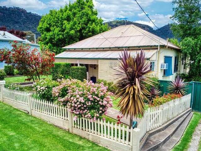 House for rent in West Bathurst, New South Wales
