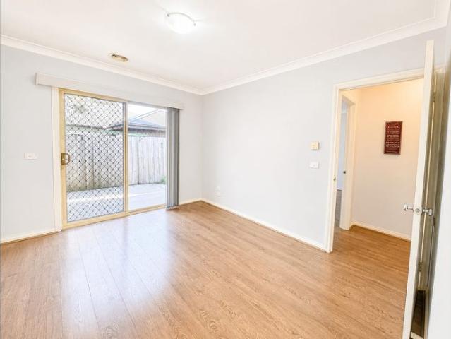 Townhouse for rent in Camerons Creek, Victoria