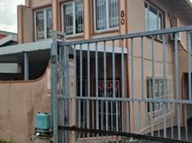 House for sale in Chatsworth, Kwazulu-natal