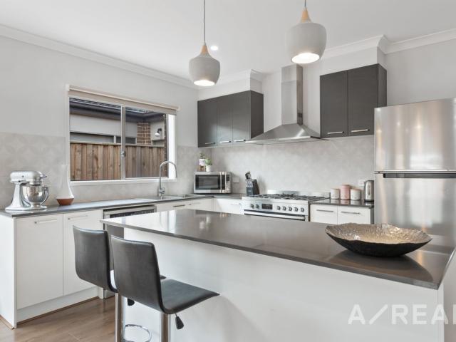House for rent in Clydevale, Melbourne