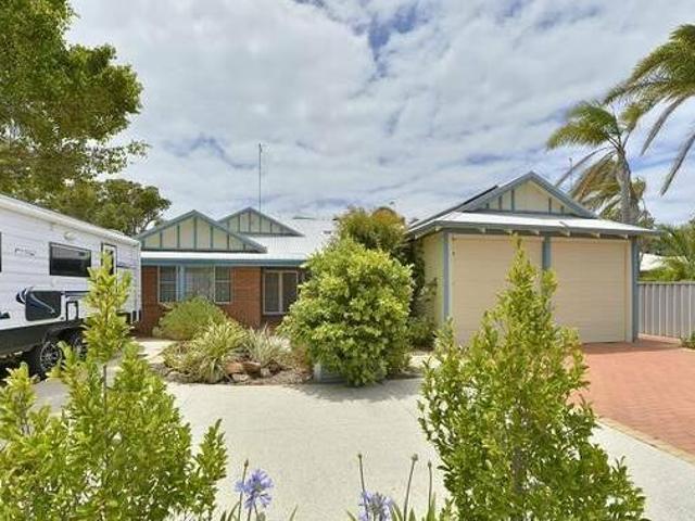 House for sale in Parklands, Western Australia