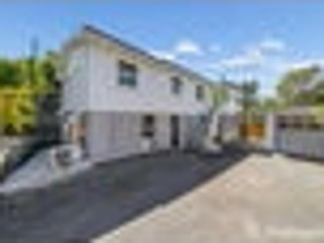 House for sale in Days Bay, Wellington