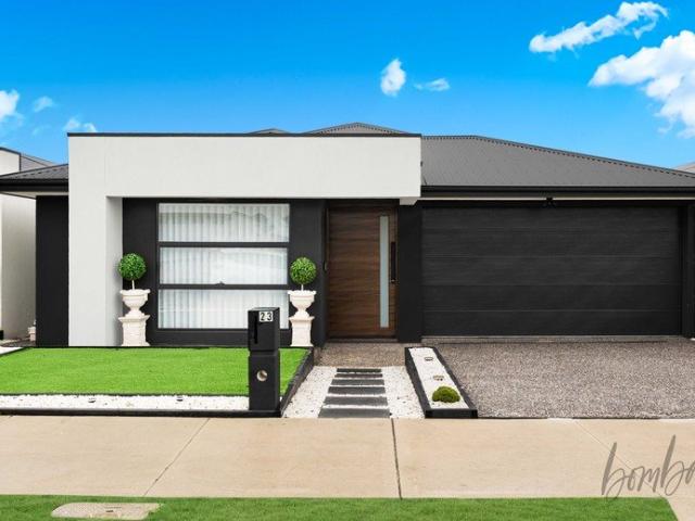 House for sale in Mickleham, Melbourne
