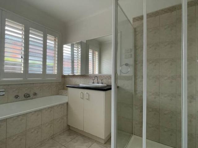 House for rent in Altona Meadows, Melbourne