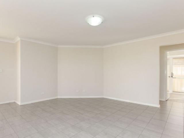 House for rent in Cloverdale, Western Australia