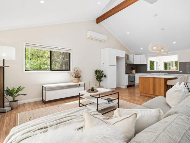 House for rent in Avoca Beach, Gosford