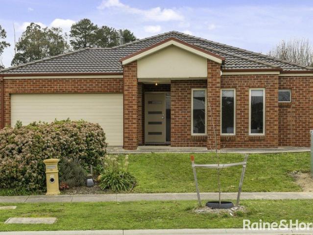 House for sale in Woodend, Victoria