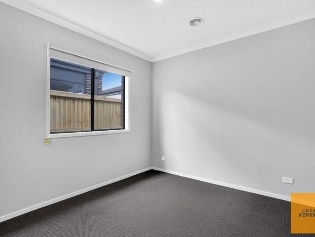 House for rent in Monument, Melbourne