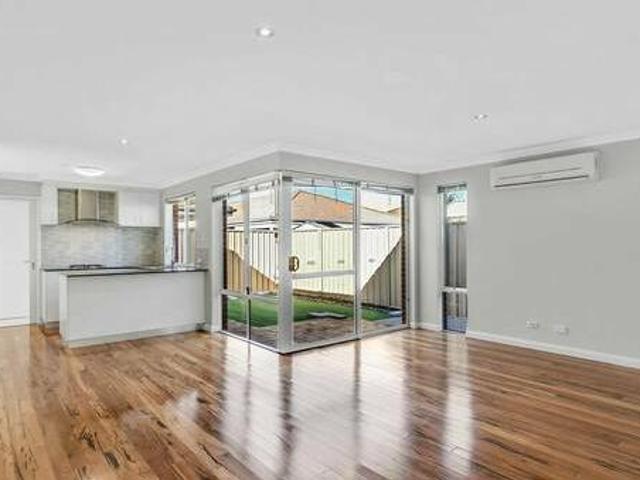 House for rent in Cockburn, Western Australia