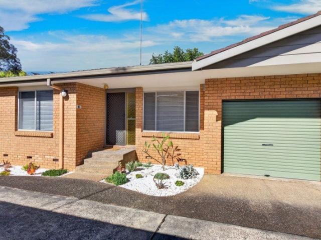 Villa for sale in The Entrance, New South Wales