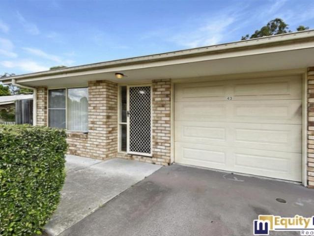 Townhouse for sale in Toombul, Queensland