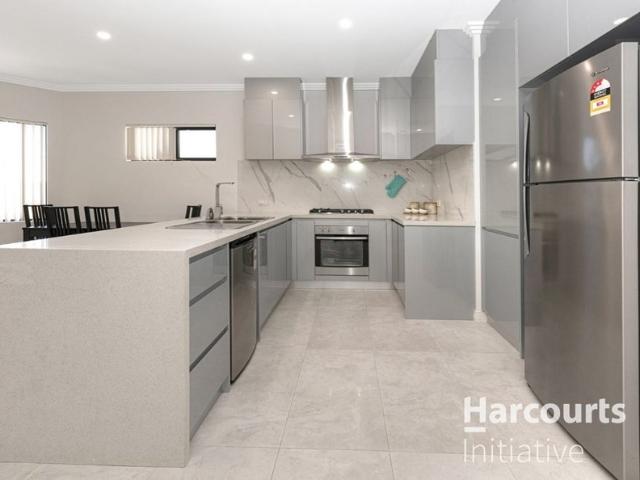 Villa for sale in Stirling, Western Australia