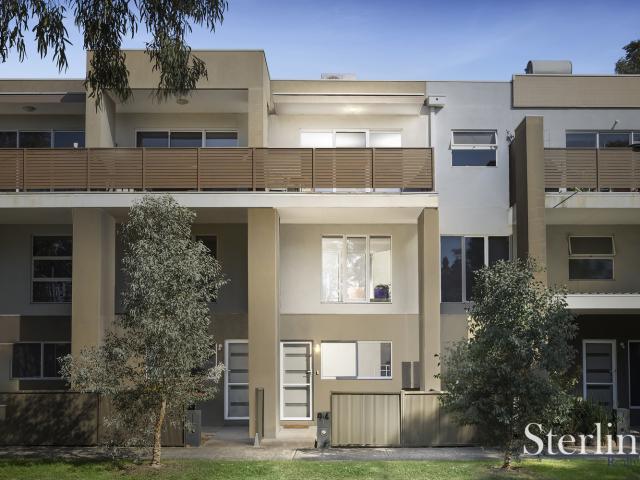 Townhouse for sale in Camerons Creek, Victoria