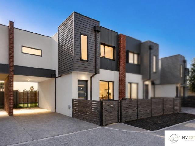 Townhouse for sale in Camerons Creek, Victoria