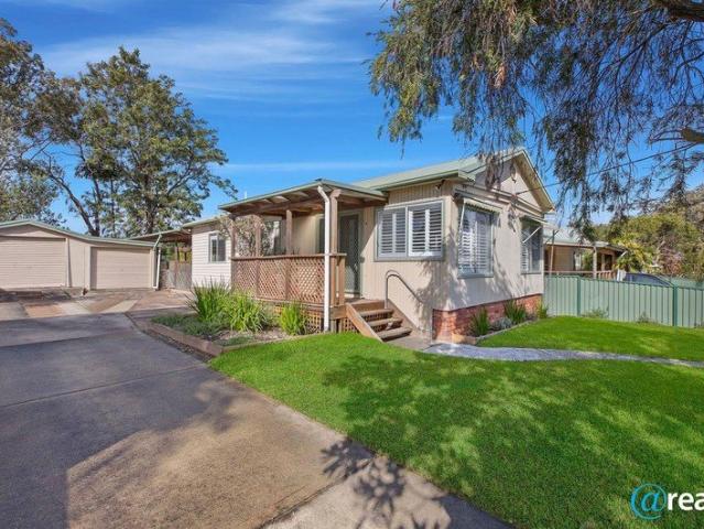 House for sale in Kanwal, New South Wales