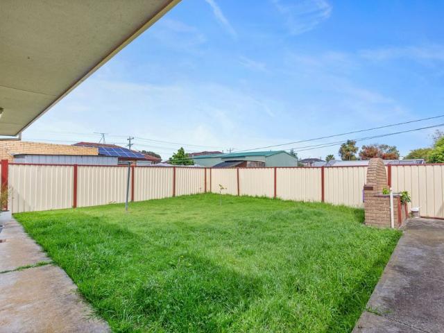 House for rent in Kings Park, Melbourne