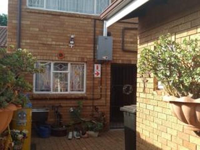 Townhouse for sale in Ekurhuleni, Gauteng