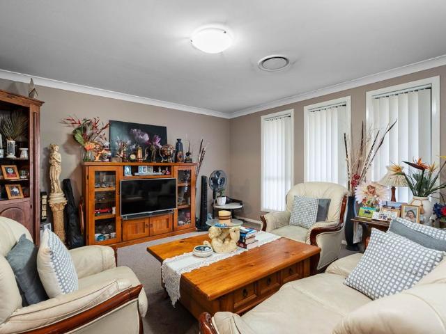 House for rent in Brisbane Grove, New South Wales