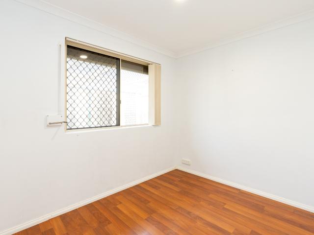 Villa for sale in Karragullen, Western Australia