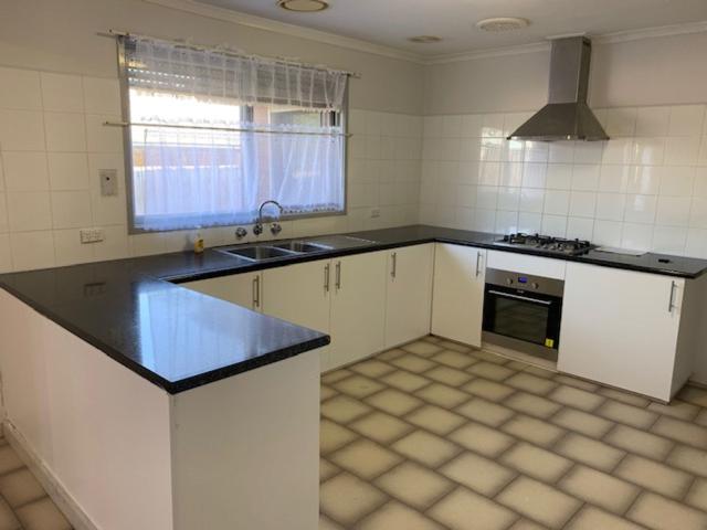 House for rent in Keilor Downs, Victoria