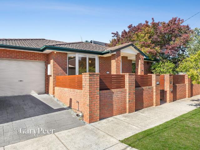 House for sale in Elsternwick