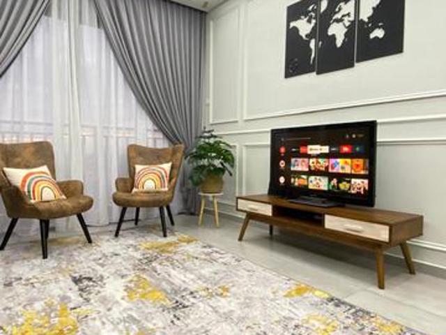 Condominium for sale in Malaka