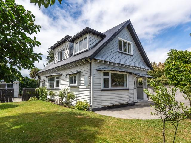 House for rent in Heathcote, Canterbury