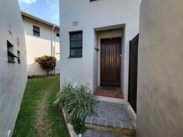 Townhouse for sale in Umhlanga, Kwazulu-natal